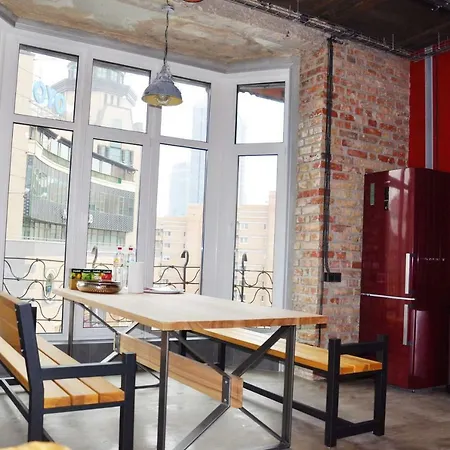Апартаменти Arena Loft Київ